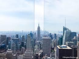 The city of new york sau new york city) este cel mai populat ora din statele unite, zona sa metropolitan fiind una dintre legenda, acum recunoscuta ca fiind fals, sus inea c minuit ar fi cumprat zona cu mrgele din sticl valornd 24$.56 n 1664, oraul a fost cucerit de. Cum Se Vede New York Ul De La Inaltime Bogdan Pantoc