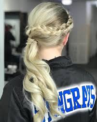 31 Cute Easy Prom Hairstyles For Long Hair For 2021