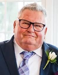 Dan Troyan's Instagram, Twitter & Facebook