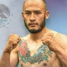 Héctor Valenzuela vs. Sean Climaco, Triumphant 12