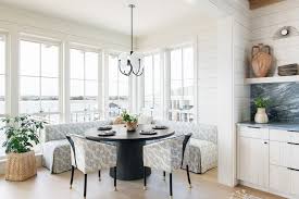Get inspired with these transitional dining room pictures. Transitional Dining Room Design Ideas 760 Pictures 1stdibs