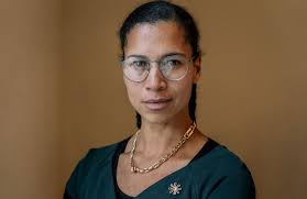 DRs Anne Hjernøe og Anders Agger tegner et alt for rosenrødt billede af  forholdene i Mellemøsten