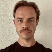 20+ "Leon Strauss" profiles