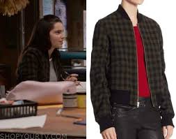 13 reasons why season 3 e10 _ bryce walker listens to hannah baker's tapes 1080p. 13 Reasons Why Fashion Clothes Style And Wardrobe Worn On Tv Shows Page 2 Of 14 Shop Your Tv
