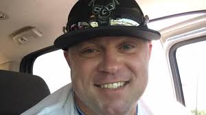 Dustin Raines's Instagram, Twitter & Facebook