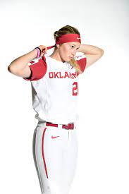 The 2019 little league baseball and softball world series uniforms have been designed and created by adidas. Oklahoma Softball On Twitter Drippin Sooners In Revamped White Uniforms For Day Three