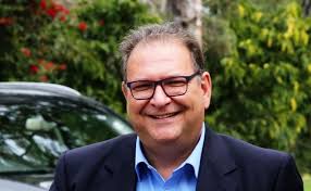 Βίκτωρας Παπαδόπουλος: Πάντρεψε τον γιο του, Χάρη!