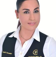 Xóchitl Fernández/ Century21