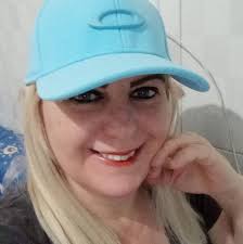 Roseanne Lyons in people