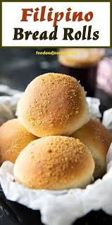 Filipino Bread Rolls Pandesal In 2020 Easy Pandesal Recipe Best Pandesal Recipe Pandesal