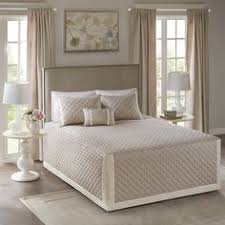 Red solid split corner bedskirt choose drop length us size 800 count. 13 Split Corner Bedding Ideas Bed Bed Spreads Bed In Corner