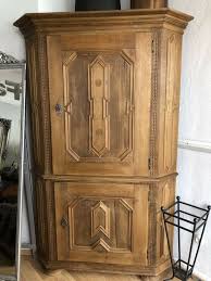 Das schenkelmaß kann vor allem dann für dich interessant werden, wenn du dir möbel kaufen möchtest. Antiker Eckschrank Schrank Holz Buffet Kommode Mooreiche In Nordrhein Westfalen Hagen Ebay Kleinanzeigen