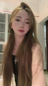 Denise Schmitt's Instagram, Twitter & Facebook