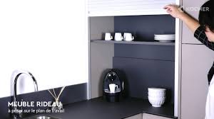 Exemples de réalisations de plan de travail en cuisine, dans différents matériaux et différentes ambiances, plan de travail pour cuisine d'inspiration italienne, un plan de travail de cuisine en marbre procure un charme authentique qui met en valeur les cuisines traditionnelles comme. Meuble Rideau A Poser Sur Le Plan De Travail Youtube