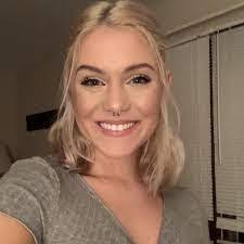 Aubrey Bean's Instagram, Twitter & Facebook