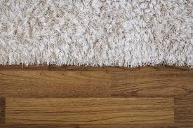 Choosing between carpet and hardwood: Carpet Vs Hardwood In Bedrooms 12 Pros And Cons Livable Region