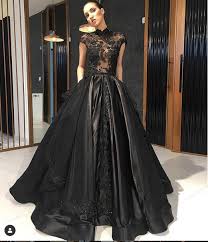 Black And White Evening Dresses Black Ball Gown Muslim Evening Dress Satin Lace 3d Flower Illusion Islamic Dubai Saudi Arabic In 2020 Celebrity Evening Dress Ball Gowns Evening Black Evening Dresses