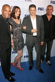 Wentworth miller is returning to law & order: Tagged Sarah Wayne Callies And Wentworth Miller Famousfix