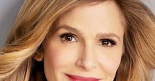 琪拉·賽維克(Kyra Sedgwick)簡介及電影作品- Enjoy Movie