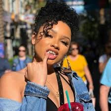 Jaylen et Raven (@Jaylen_et_Raven)