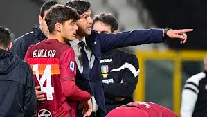 Home team is from la spezia, away team is from roma. M Sslqylaissym