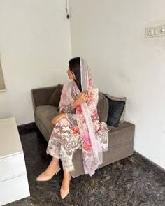 Pakistani Female Customer