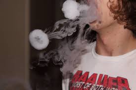 @brettthetrickman on instagram triangle, jelly fish combos, and just a tad bit of slowmosunday. Vape Jellyfish Vapetricks