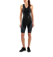 Professional swim goggles go that extra mile to ensure optimum performance by reducing drag and increasing peripheral vision. Skins Women S Dnamic Front Zip Tri Suit Black Skins Compression Europe