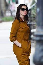 Hathaway, a lawyer, both originally from philadelphia. Anne Hathaway Out And About In New York 03 10 2020 Hawtcelebs