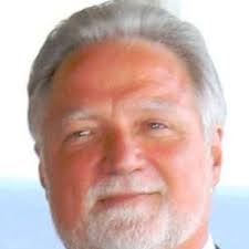 Dana Rocca's Instagram, Twitter & Facebook