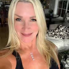 Andrea Corso (@caligirldre8) • Threads, Say more