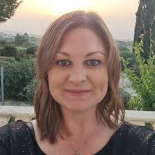 Melissa Thurgood's Instagram, Twitter & Facebook