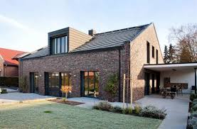 Kleines Haus Bauen 80 Qm Wohndesign House Exterior Architecture Red Brick House