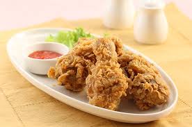 Hal ini dikarenakan rasa ayam gorengnya yang otentik dan gurih juga renyah. Wow Ini Hasil Percobaan Ayam Goreng Dengan 9 Jenis Tepung Mana Yang Paling Renyah Semua Halaman Sajian Sedap