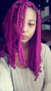 Yarn twists once again, tried a different colour