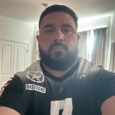 Ken Benoit (@kbenoit51)