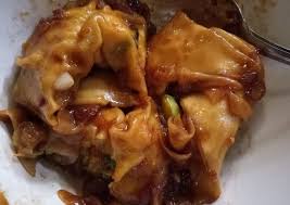 Haluskan daging ikan tenggiri menggunakan garpu atau kerok menggunakan sendok. Resep Pangsit Rebus Tanpa Ayam Oleh Ayu Wardani Cookpad