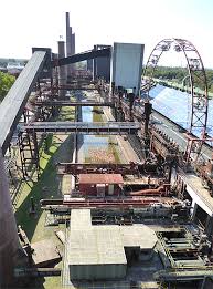 Einfach gutes essen und trinken mit freundlichem service Zollverein Sonnenrad Und Schwimmbad Speysight