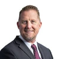 Toby Howard's Instagram, Twitter & Facebook