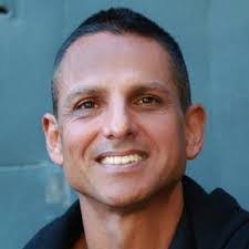 Carl Bratt's Instagram, Twitter & Facebook