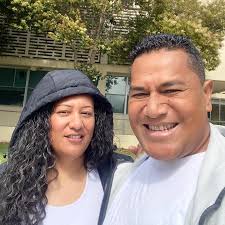 Hi all! I am planning to renovate my house. It's a 1200 sqf 2B2B old house  in Orange County CA I want to do these: flooring, remove carpet and add  laminate, fully