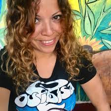 Jennifer Luk's Instagram, Twitter & Facebook