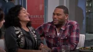 She got hot sauce in her bag. Anthony Anderson Clothes Outfits Brands Style And Looks Spotern