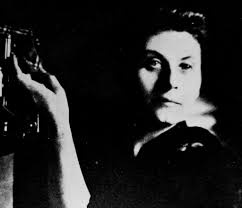 Photo of Annie Bolger, Betty Stanley & Carmel Stanley, three maids who  worked at The Glen in 1928