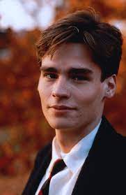 Robert Sean Leonard Then As A Young Deryn I Can Really See It Gawd He S Such A Cutie Robert Sean Leonard Dead Poets Society Dead Poets Society Neil