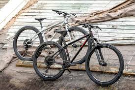 It has a quick response time and a 240hz refresh rate that resul. Steel 29 Mountain Bike Krampus Surly Bikes