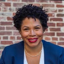 On Thursday, Sarah Evered and I hosted over 40 women at the Women in M&A  networking and panel event