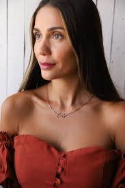 Kara Shipley's Instagram, Twitter & Facebook