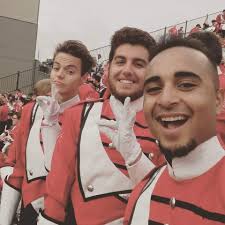 Give your Valentine a #Packers-themed card! 💚💛: pckrs.com/valentines