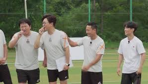 양학선은 1992년 생으로, 아내의 나이는. ë­‰ì³ì•¼ ì°¬ë‹¤ ì–'í•™ì„  ì–'ì¤€í˜ ì´ì–´ ê²°í˜¼ë°œí'œ